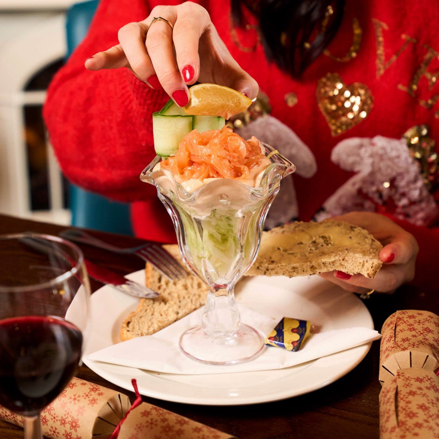 Christmas Day 2025 Lunch, Dinner & Dining at The Hen Dderwen in Sketty